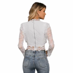 Crop Top Dentelle Blanc Manche Longue -Universdentelle CropTopDentelleBlancMancheLongue 1
