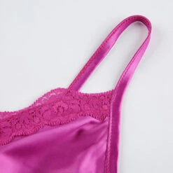 Crop Top Dentelle Rose -Universdentelle CropTopDentelleRose 2