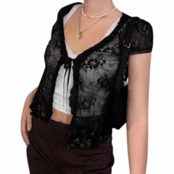 Veste Courte Dentelle -Universdentelle VesteCourteDentelle 2